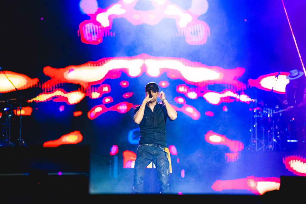 ENRIQUE IGLESIAS