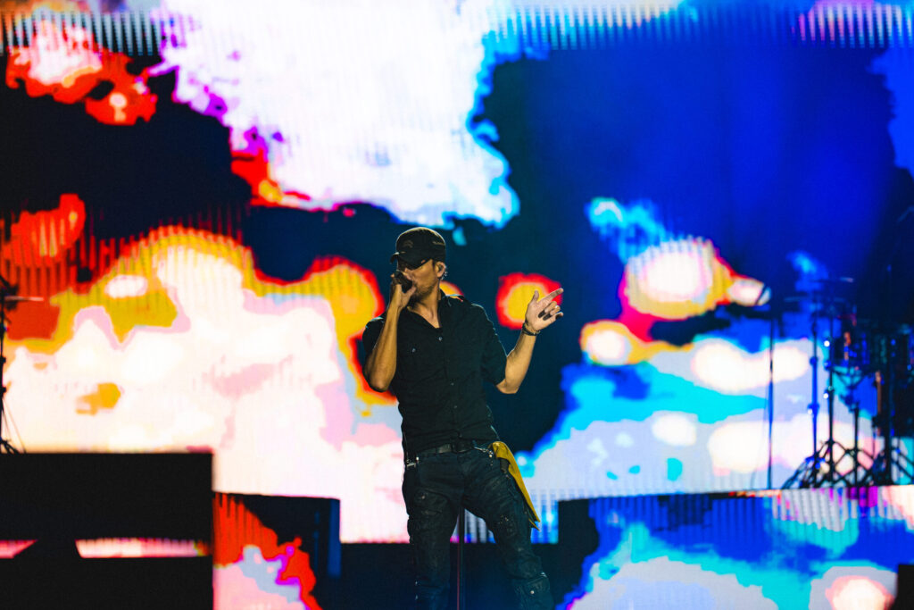 ENRIQUE IGLESIAS