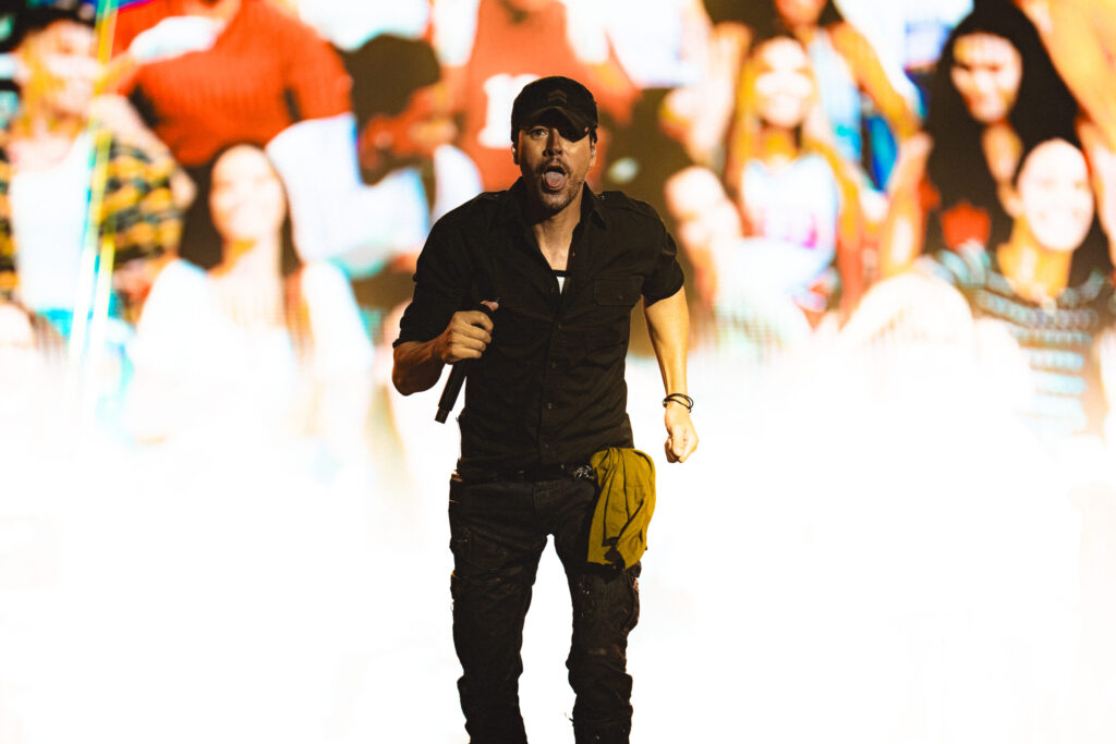 ENRIQUE IGLESIAS