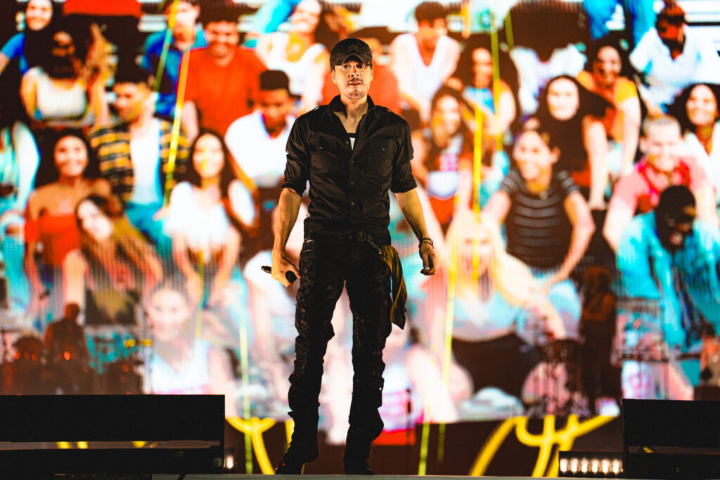 ENRIQUE IGLESIAS