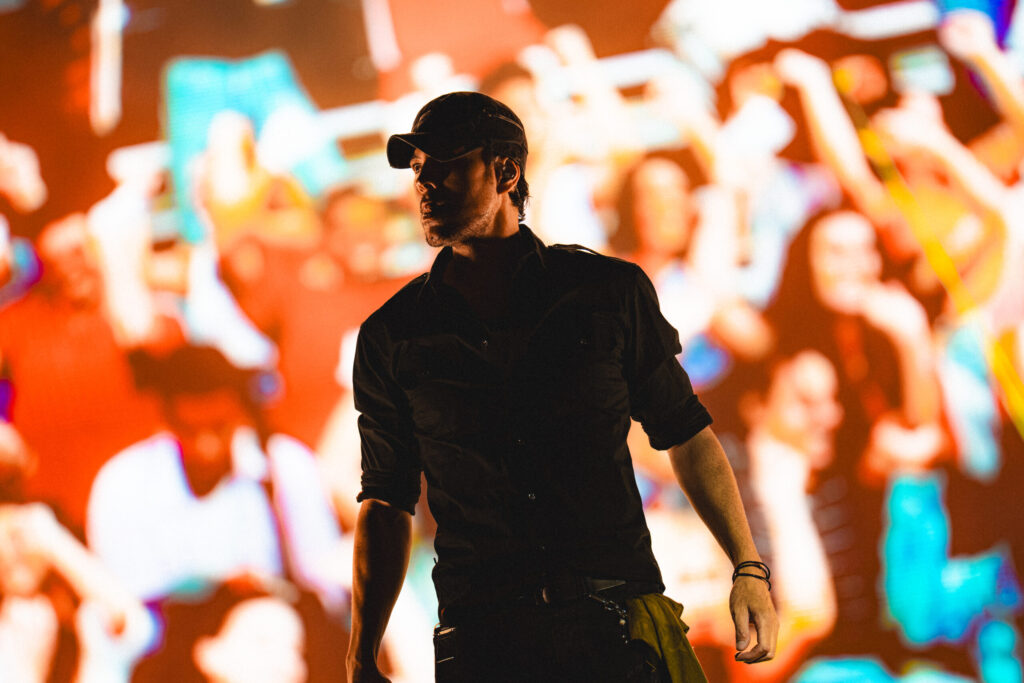 ENRIQUE IGLESIAS