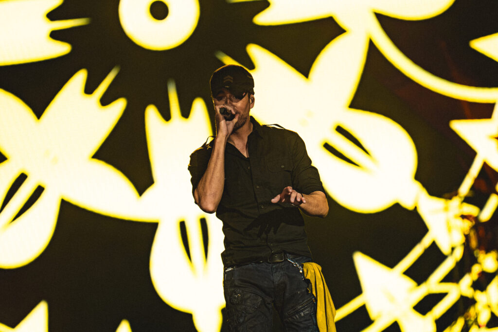 ENRIQUE IGLESIAS